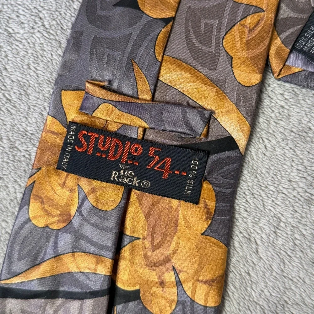 Vintage 90s Italian Silk Mens Necktie Abstract Floral Leaf Pattern Gold Gray Tie